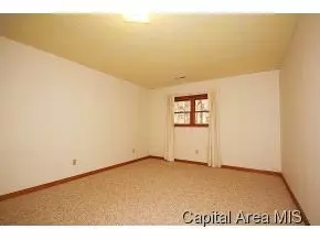 90 Carole Rd, Springfield, IL 62711 photo 17