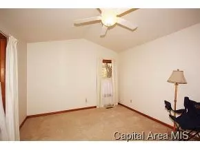 90 Carole Rd, Springfield, IL 62711 photo 15