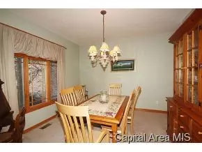 1112 Post Rd, Springfield, IL 62712 photo 10