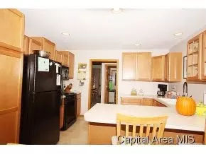 1112 Post Rd, Springfield, IL 62712 photo 8
