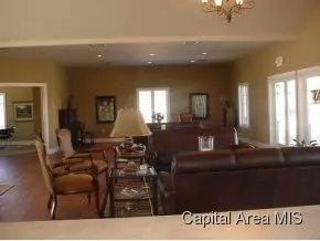 3223 Conifer Dr, Springfield, IL 62711 photo 9