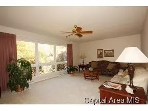 2121 Noble, Springfield, IL 62704 photo 6
