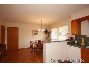 2121 Noble, Springfield, IL 62704 photo 13