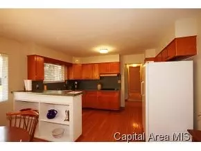 2121 Noble, Springfield, IL 62704 photo 10