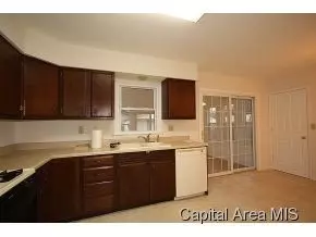 305 Collier, Springfield, IL 62704 photo 7