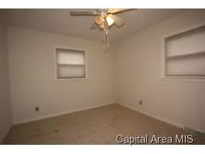 305 Collier, Springfield, IL 62704 photo 12