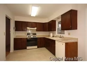 305 Collier, Springfield, IL 62704 photo 6