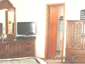 216 Walnut Valley Dr, Springfield, IL 62702 photo 20