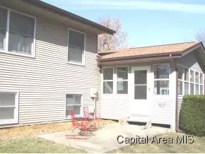 216 Walnut Valley Dr, Springfield, IL 62702 photo 11