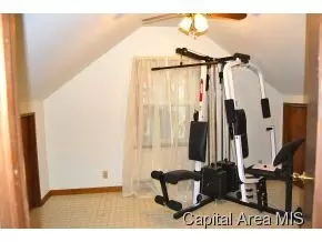 173 N Douglas, Springfield, IL 62702 photo 22