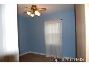 173 N Douglas, Springfield, IL 62702 photo 16