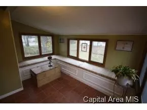 235 E Douglas, Greenview, IL 62642 photo 15