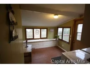 235 E Douglas, Greenview, IL 62642 photo 14