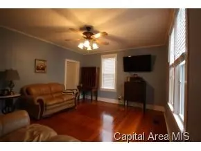 235 E Douglas, Greenview, IL 62642 photo 5