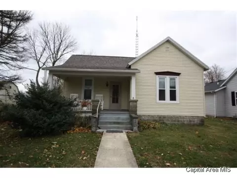 235 E Douglas, Greenview, IL 62642 photo 1