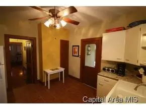 235 E Douglas, Greenview, IL 62642 photo 12