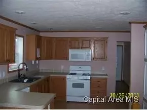 310 E Washington, Griggsville, IL 62340 photo 3