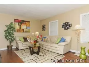 1803 S Douglas, Springfield, IL 62704 photo 2