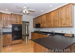 2608 Sage, Springfield, IL 62711 photo 7