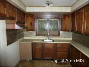 1036 N 14th, Springfield, IL 62702 photo 6