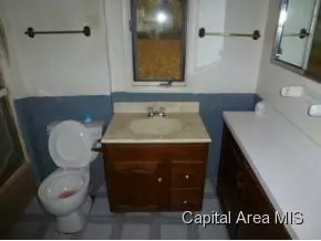 1036 N 14th, Springfield, IL 62702 photo 5