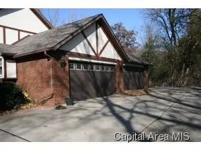 10 Forest Grn, Springfield, IL 62711 photo 2