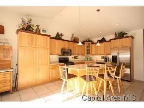 2216 Harbor Lndg, Springfield, IL 62712 photo 8