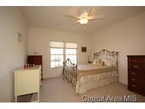 2216 Harbor Lndg, Springfield, IL 62712 photo 13