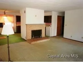 12 Lansing Dr, Springfield, IL 62703 photo 4