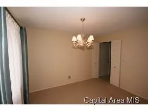 2313 Sylvan Rd, Springfield, IL 62704 photo 11