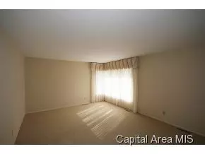 2313 Sylvan Rd, Springfield, IL 62704 photo 5