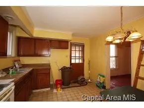 325 S Macarthur, Springfield, IL 62704 photo 9