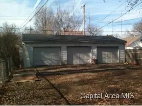1833 S Spg, Springfield, IL 62704 photo 2