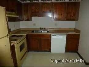 3012 Taylor UNIT 57, Springfield, IL 62703 photo 5
