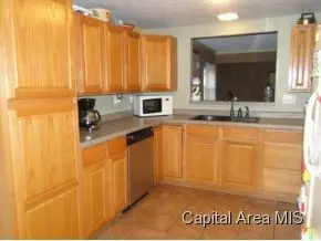 3236 Carman, Springfield, IL 62703 photo 7