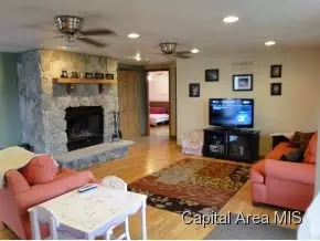 3236 Carman, Springfield, IL 62703 photo 6