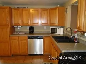 3236 Carman, Springfield, IL 62703 photo 8