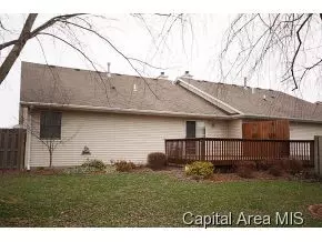 1609 Thornhill Dr, Springfield, IL 62711 photo 3