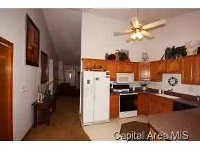 1609 Thornhill Dr, Springfield, IL 62711 photo 7