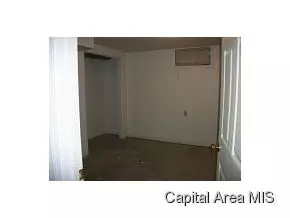 299 S Laurel, Bluffs, IL 62621 photo 11
