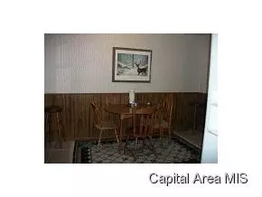 299 S Laurel, Bluffs, IL 62621 photo 5