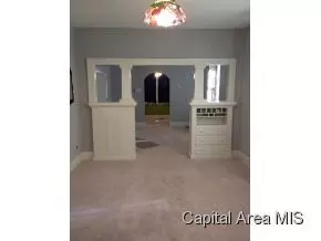 2729 S State, Springfield, IL 62704 photo 2