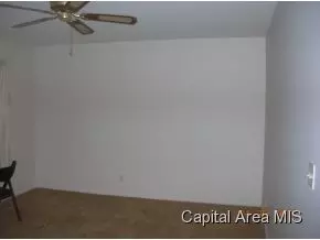 1909 Fairmont, Springfield, IL 62702 photo 5