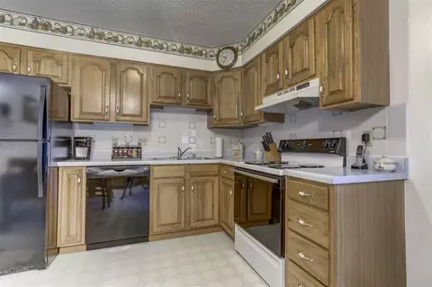 2101 Scarbrough Rd, Springfield, IL 62702 photo 7