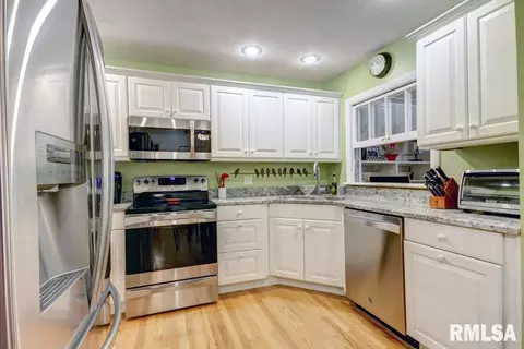 2130 Huntleigh Rd, Springfield, IL 62704 photo 8