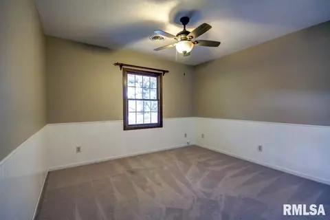 1225 Old Crows Way, Springfield, IL 62711 photo 6