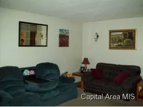 1247 Mossman, Springfield, IL 62702 photo 2