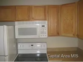 2553 W Monroe, Springfield, IL 62704 photo 7