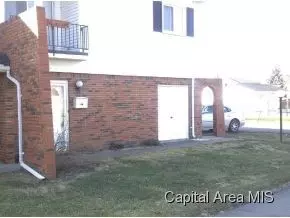 357 Durkin Dr, Springfield, IL 62704 photo 2