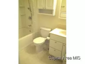 357 Durkin Dr, Springfield, IL 62704 photo 10